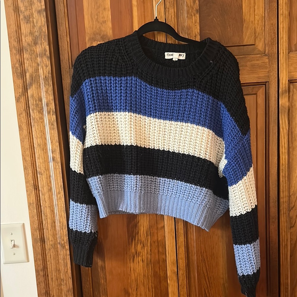 Chic Striped Sweater - Black, Blue, Cream